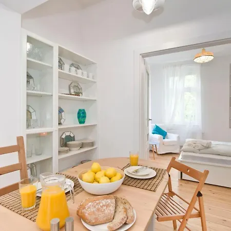 Апартаменты Blue Mandarin Chopina *